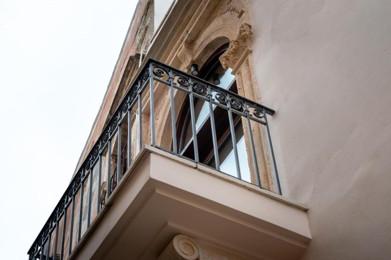 Oniros Residenza Vecchia Aparthotel Ханя Екстериор снимка